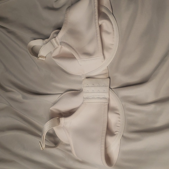 Vanity Fair white underwire bra sz 38DDD - Picture 4 of 4